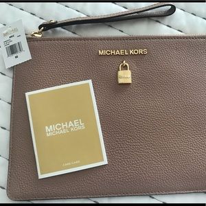 Michael Kors XL Adele clutch fawn color NWT